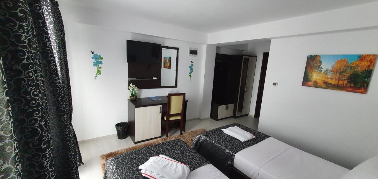 Motel Didona B Sendreni Buitenkant foto