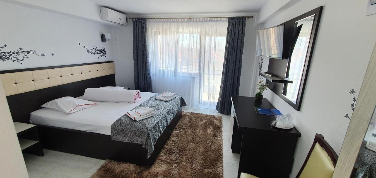 Motel Didona B Sendreni Buitenkant foto