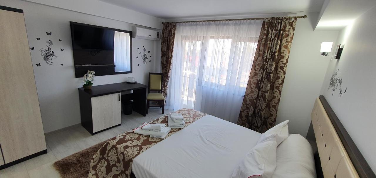 Motel Didona B Sendreni Buitenkant foto