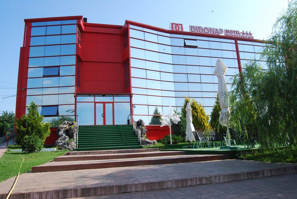 Motel Didona B Sendreni Buitenkant foto