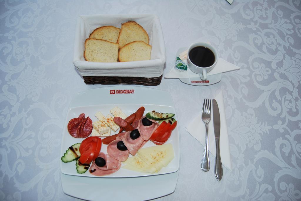 Motel Didona B Sendreni Buitenkant foto